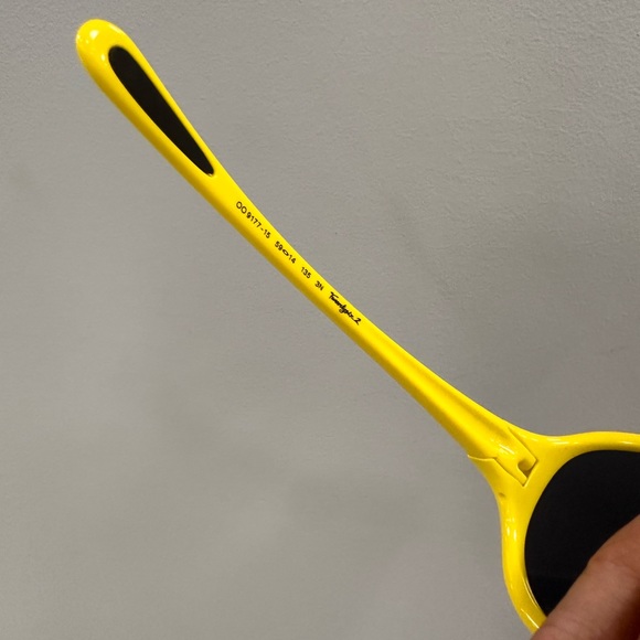 Oakley Sunglasses Sunflower Twenty Six Yellow - Picture 2 of 4